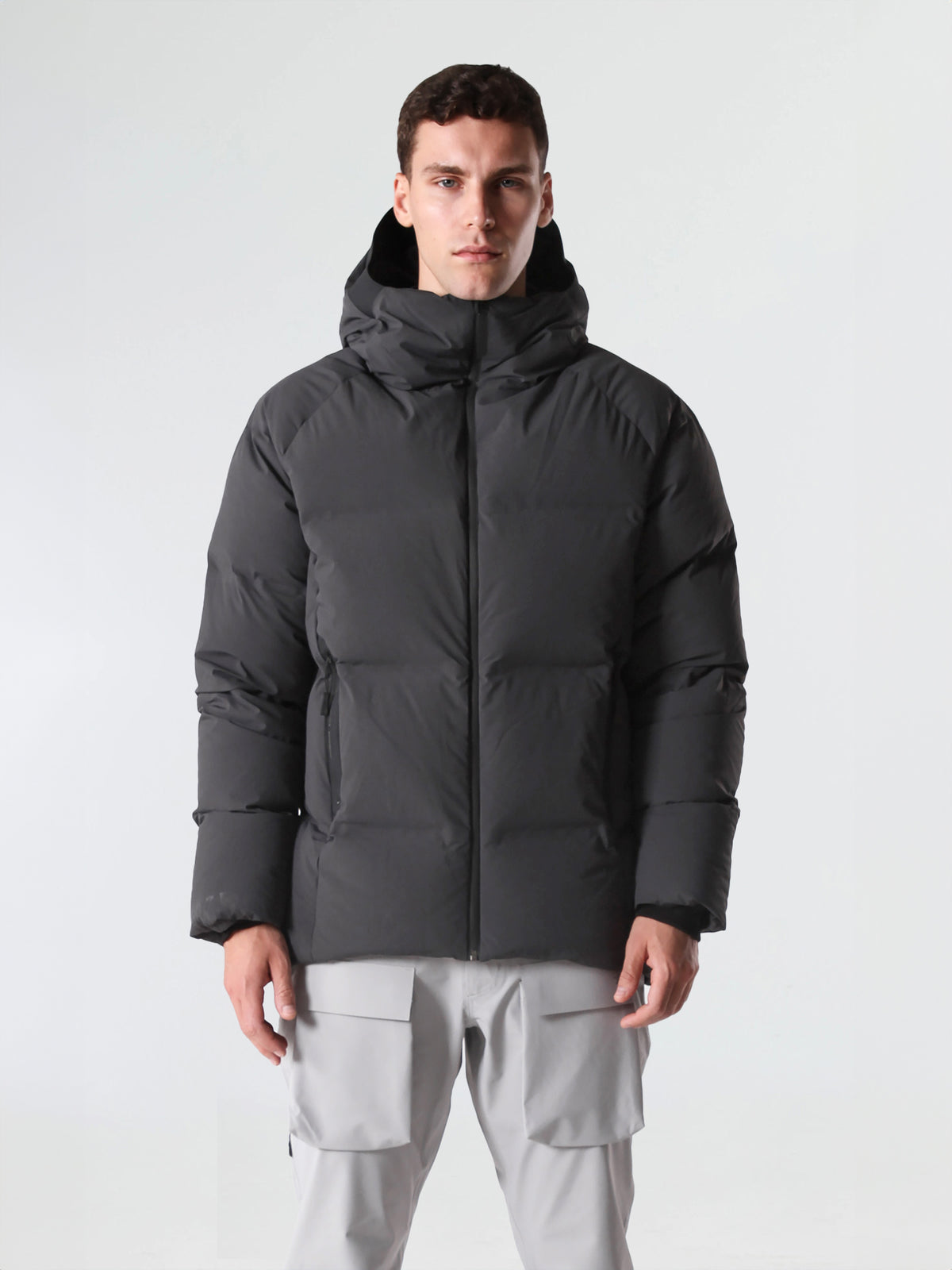 #renk_dark grey