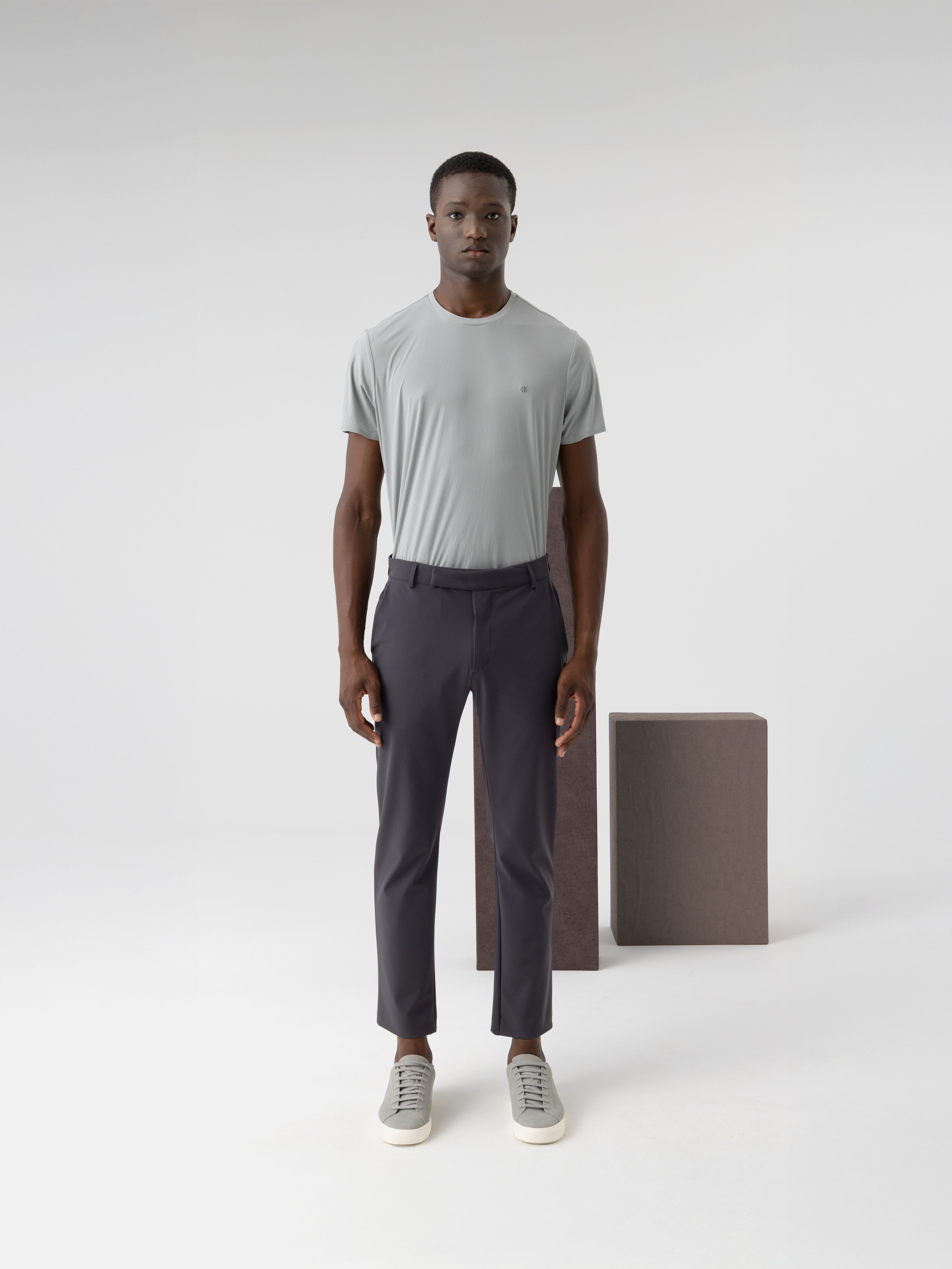 #renk_dark grey