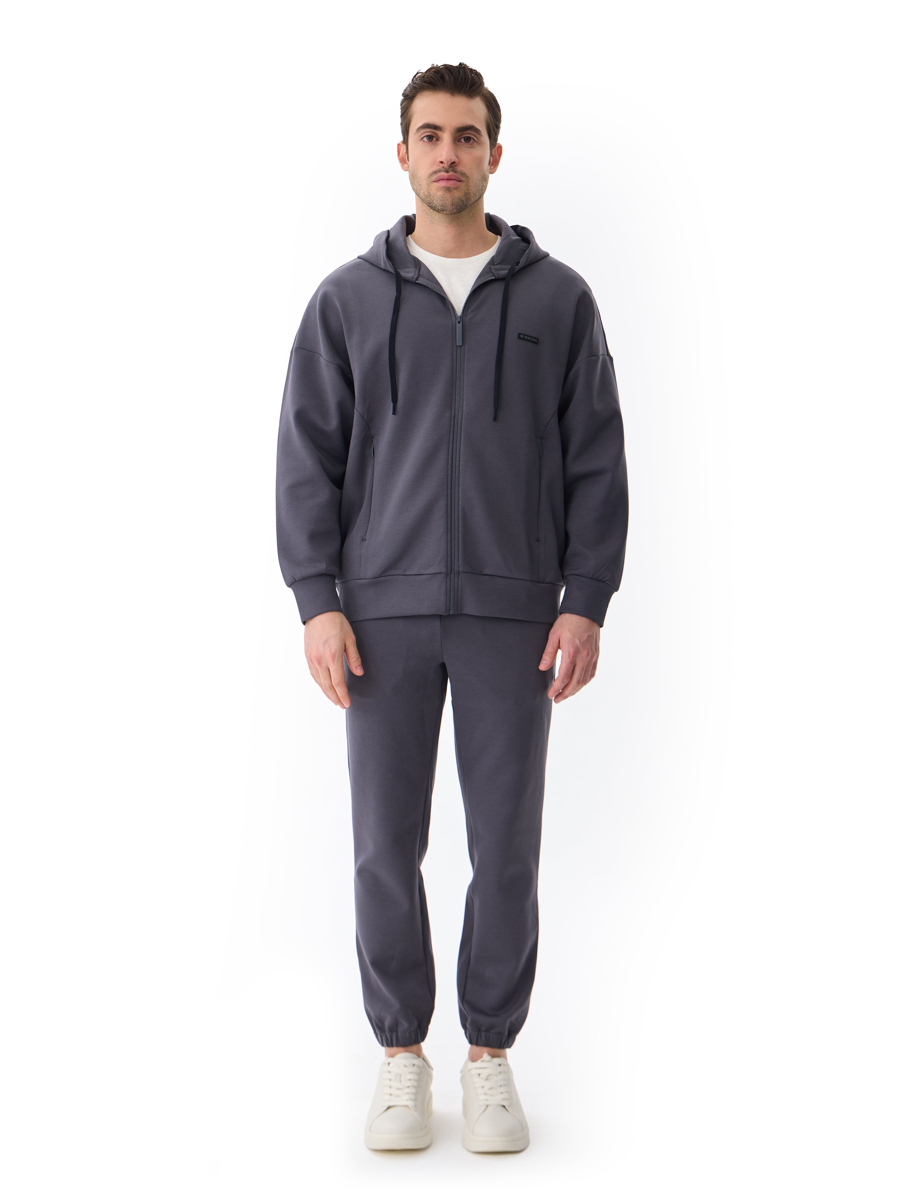 #renk_dark grey