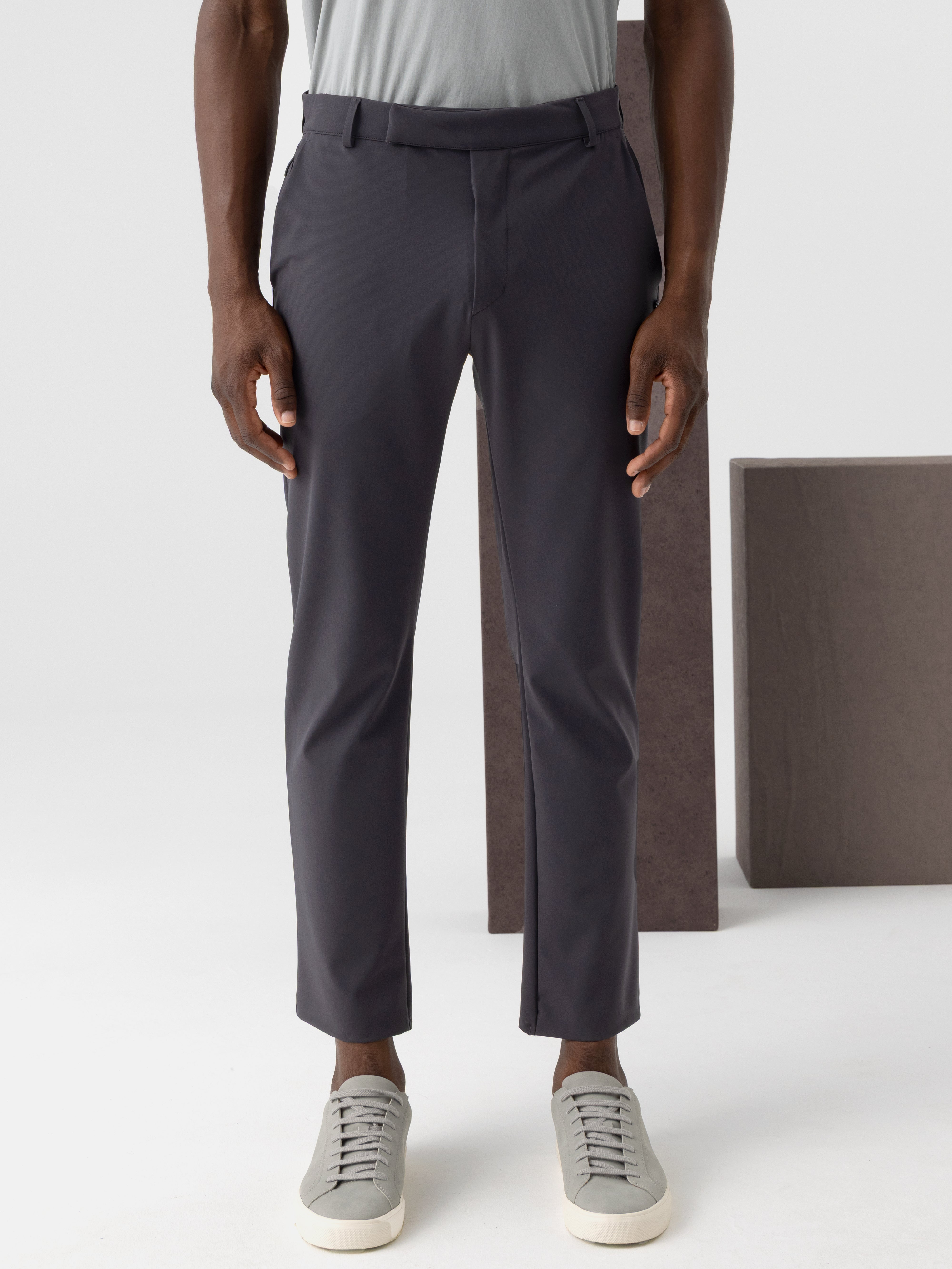 #renk_dark grey