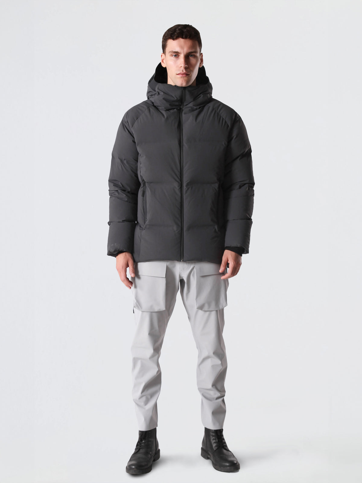 #renk_dark grey