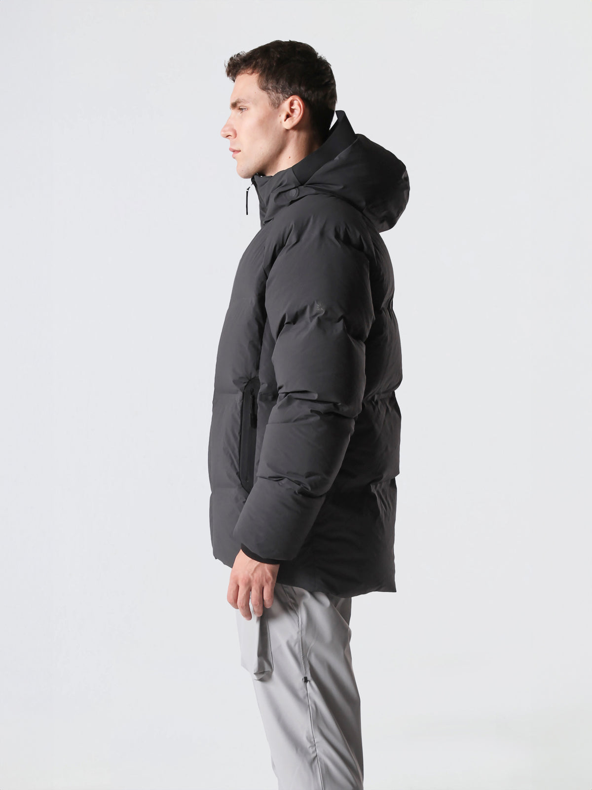 #renk_dark grey