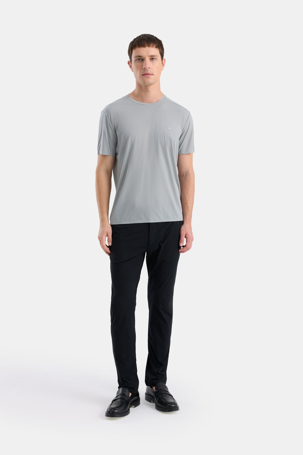 #renk_light grey