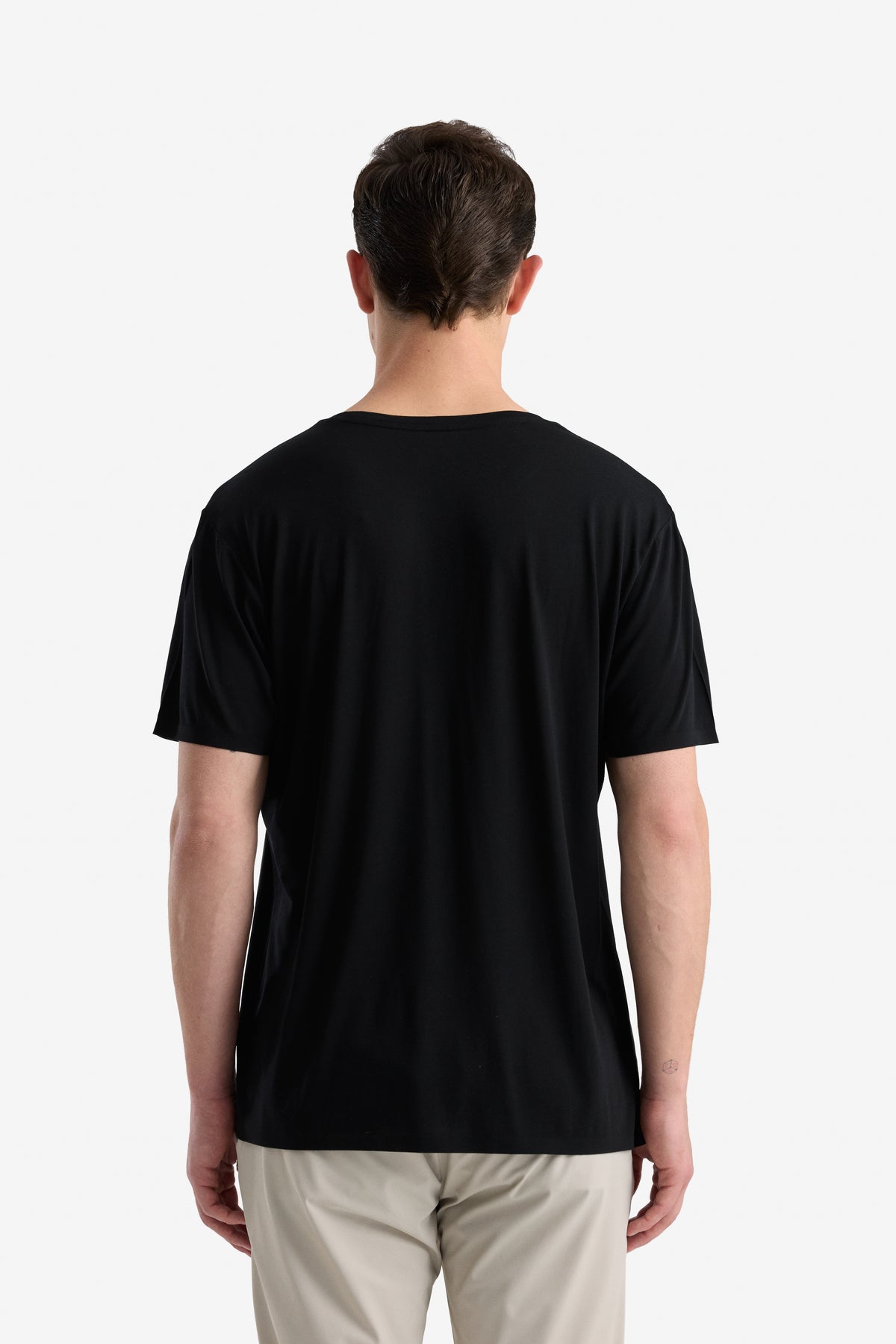 #renk_black