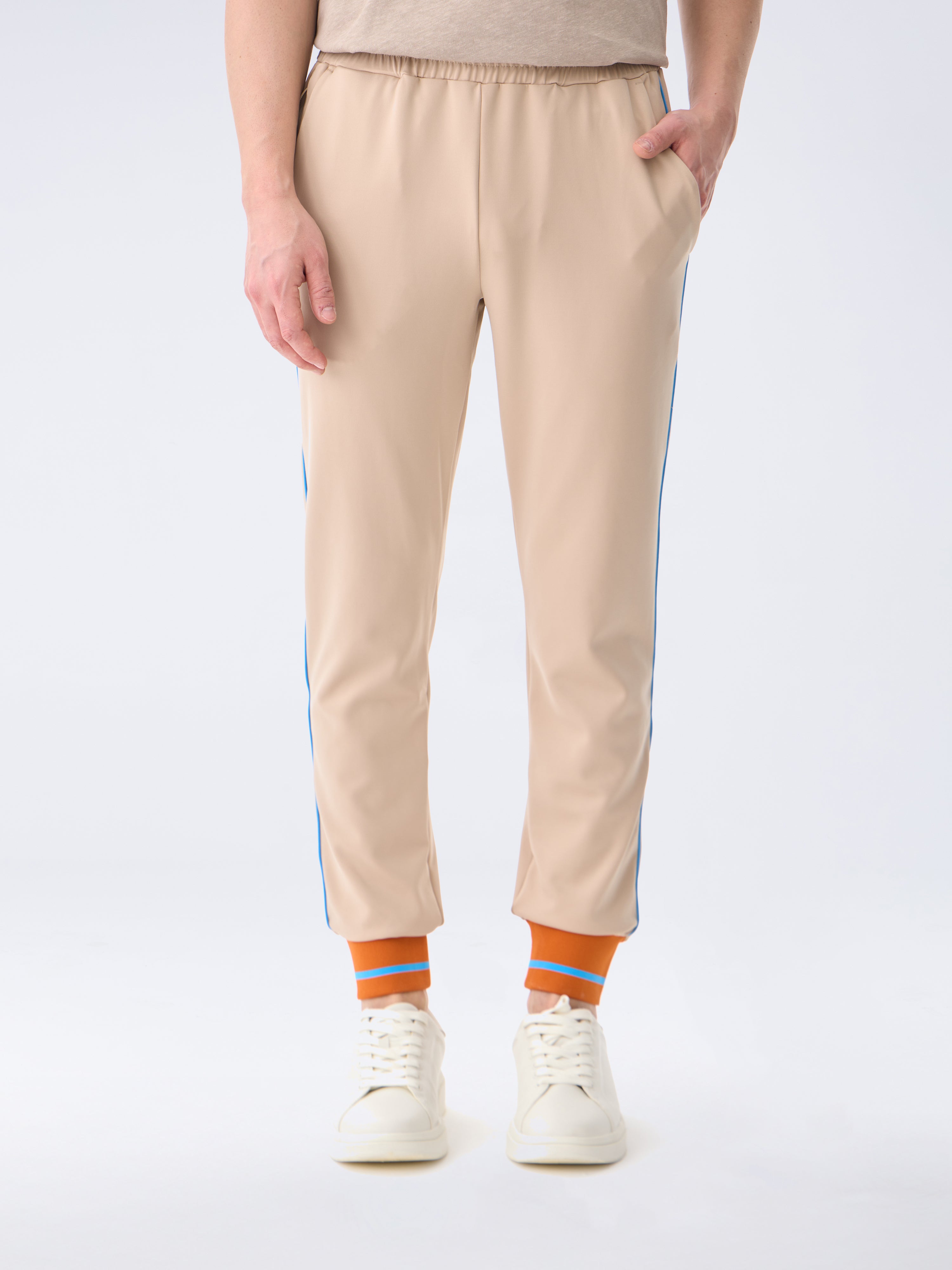 #renk_beige
