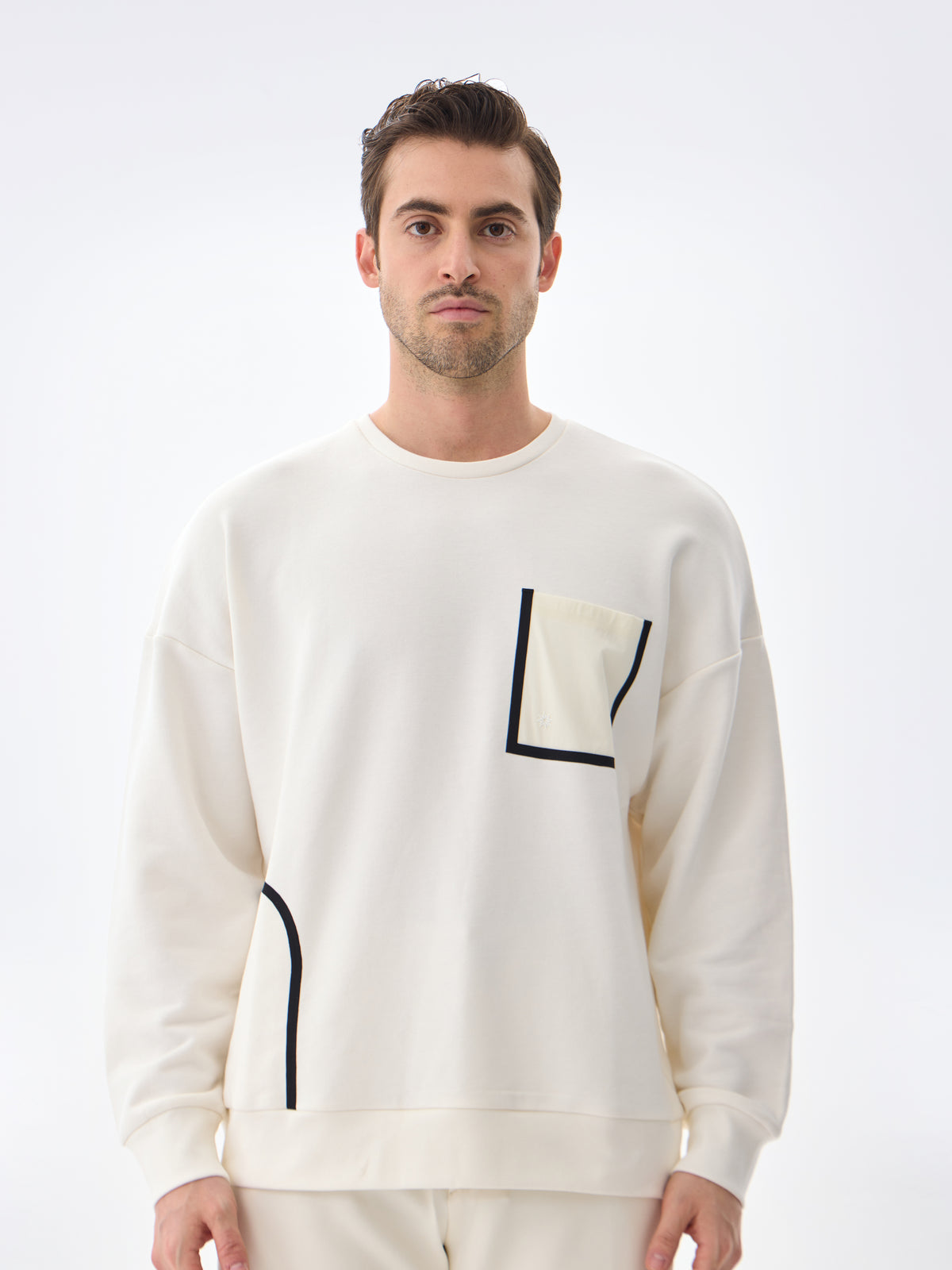 #renk_subtle white