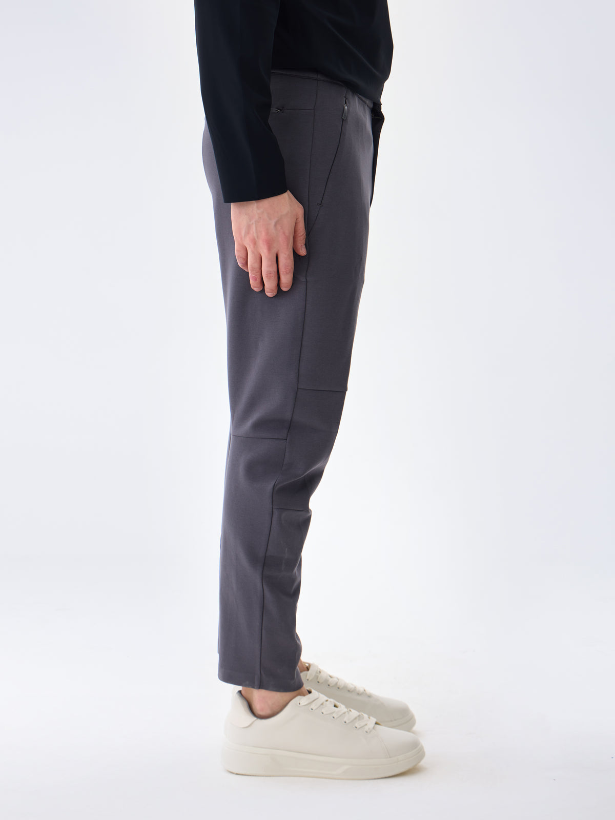 #renk_dark grey