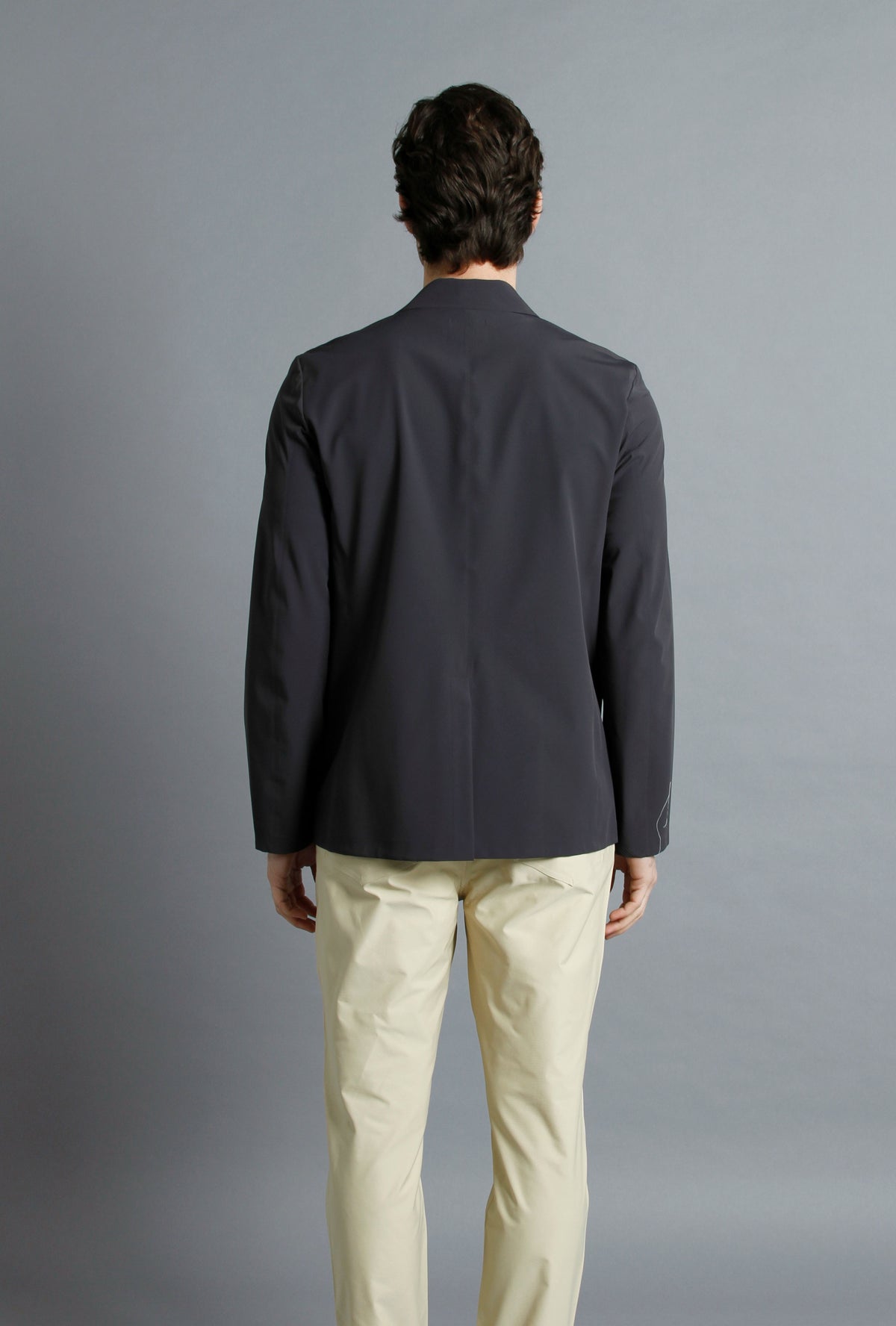 #renk_dark grey