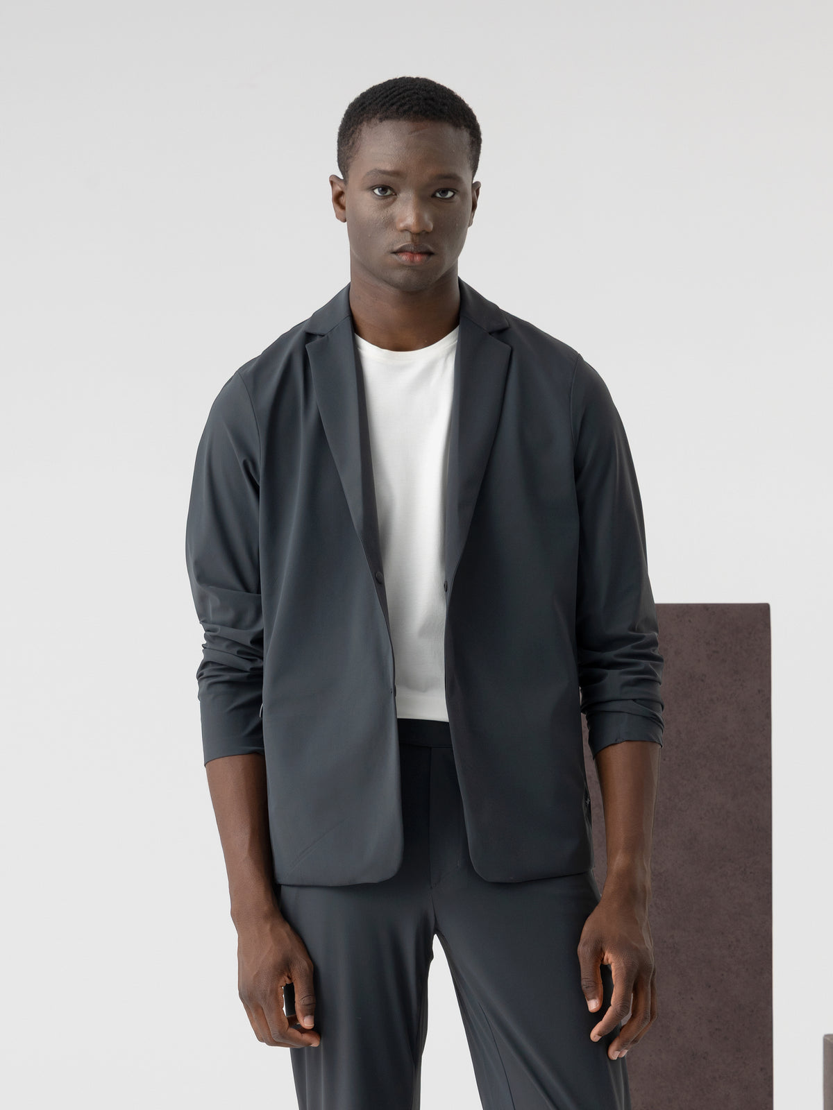 #renk_dark grey