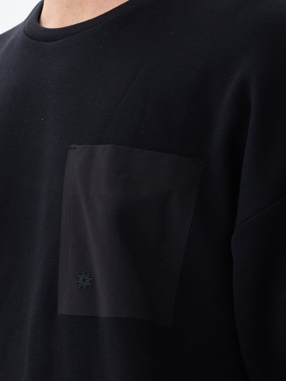 #renk_black