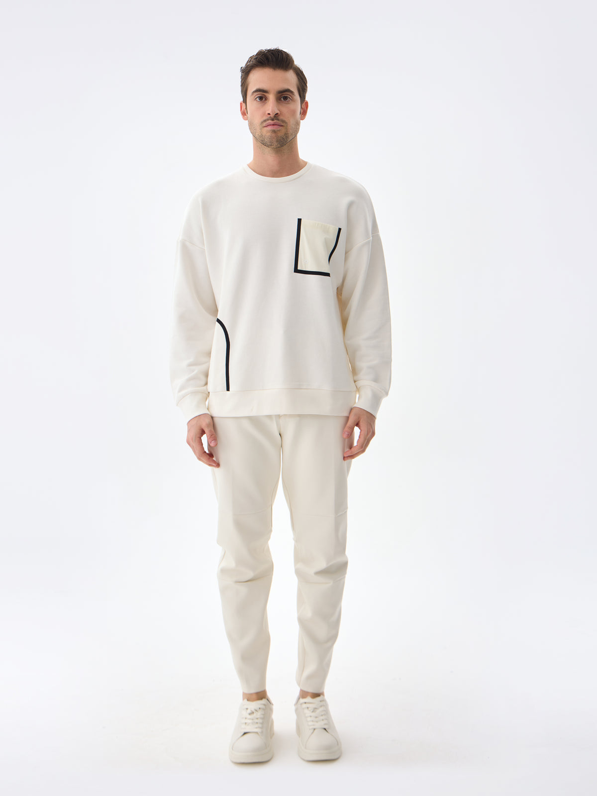#renk_subtle white