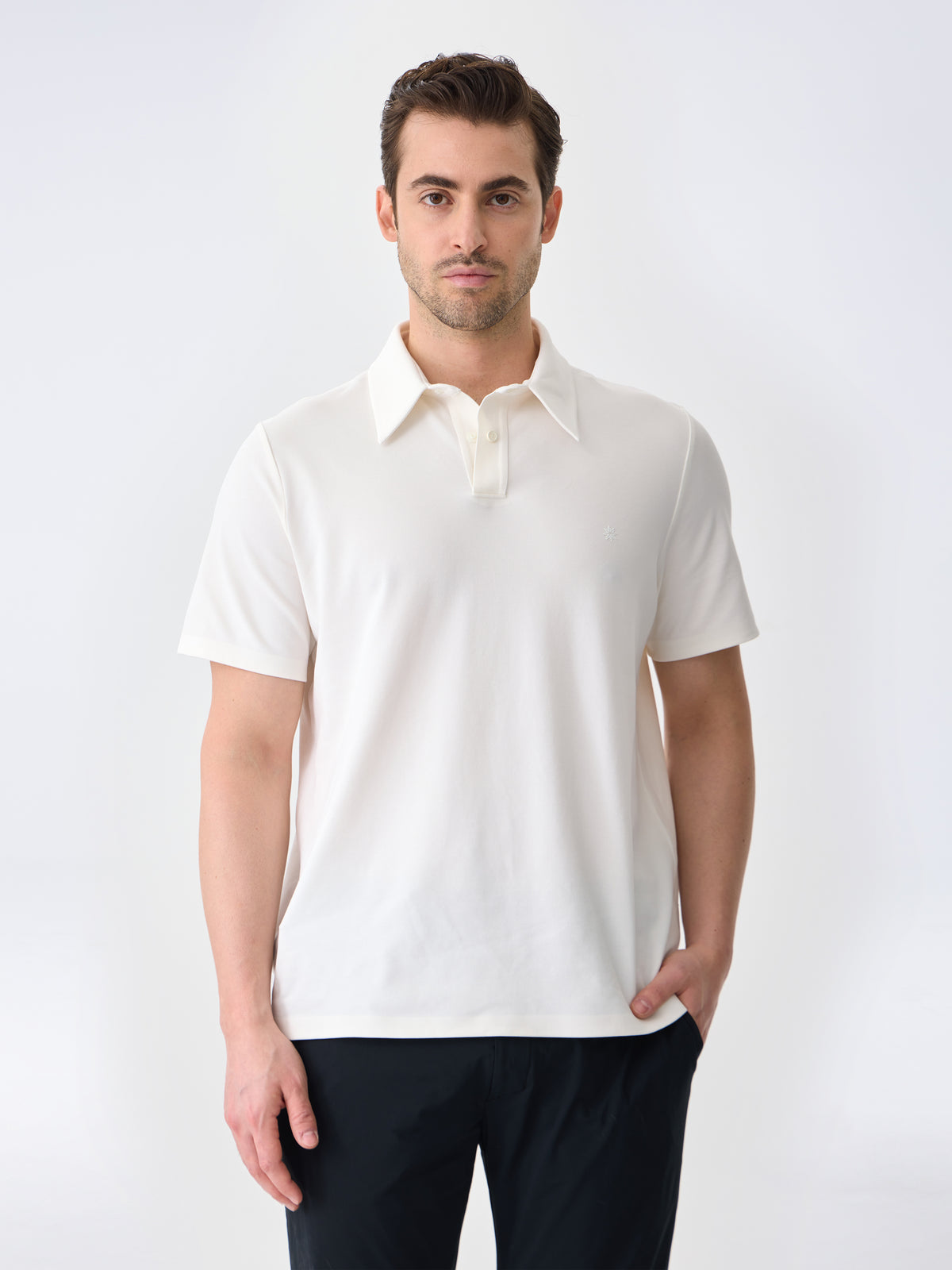 #renk_subtle white