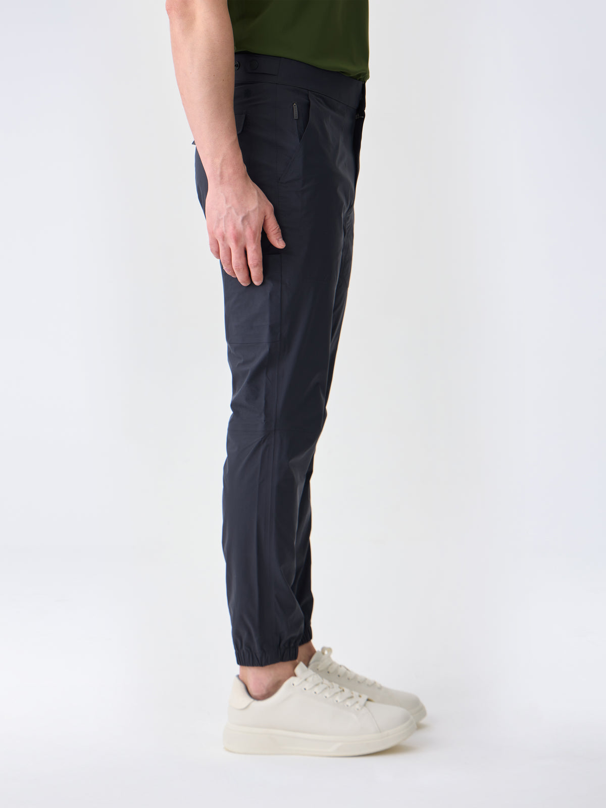 #renk_dark grey