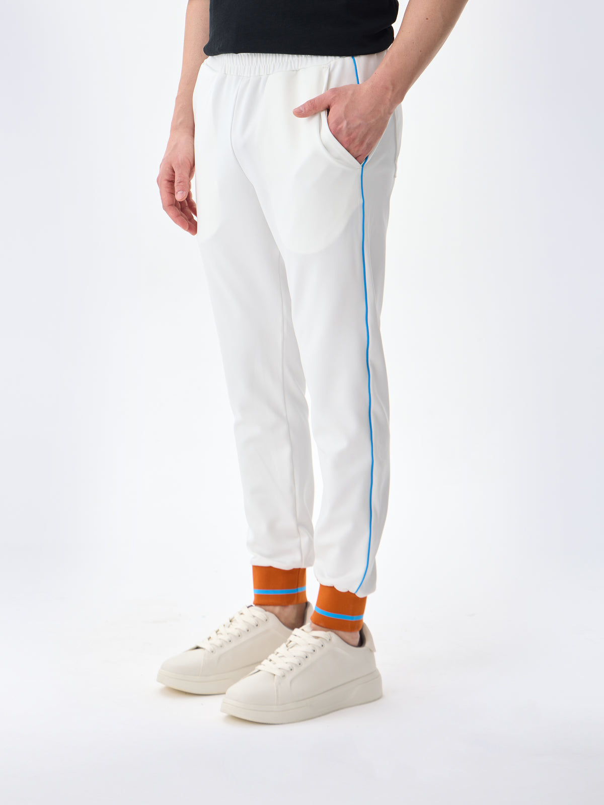 #renk_white