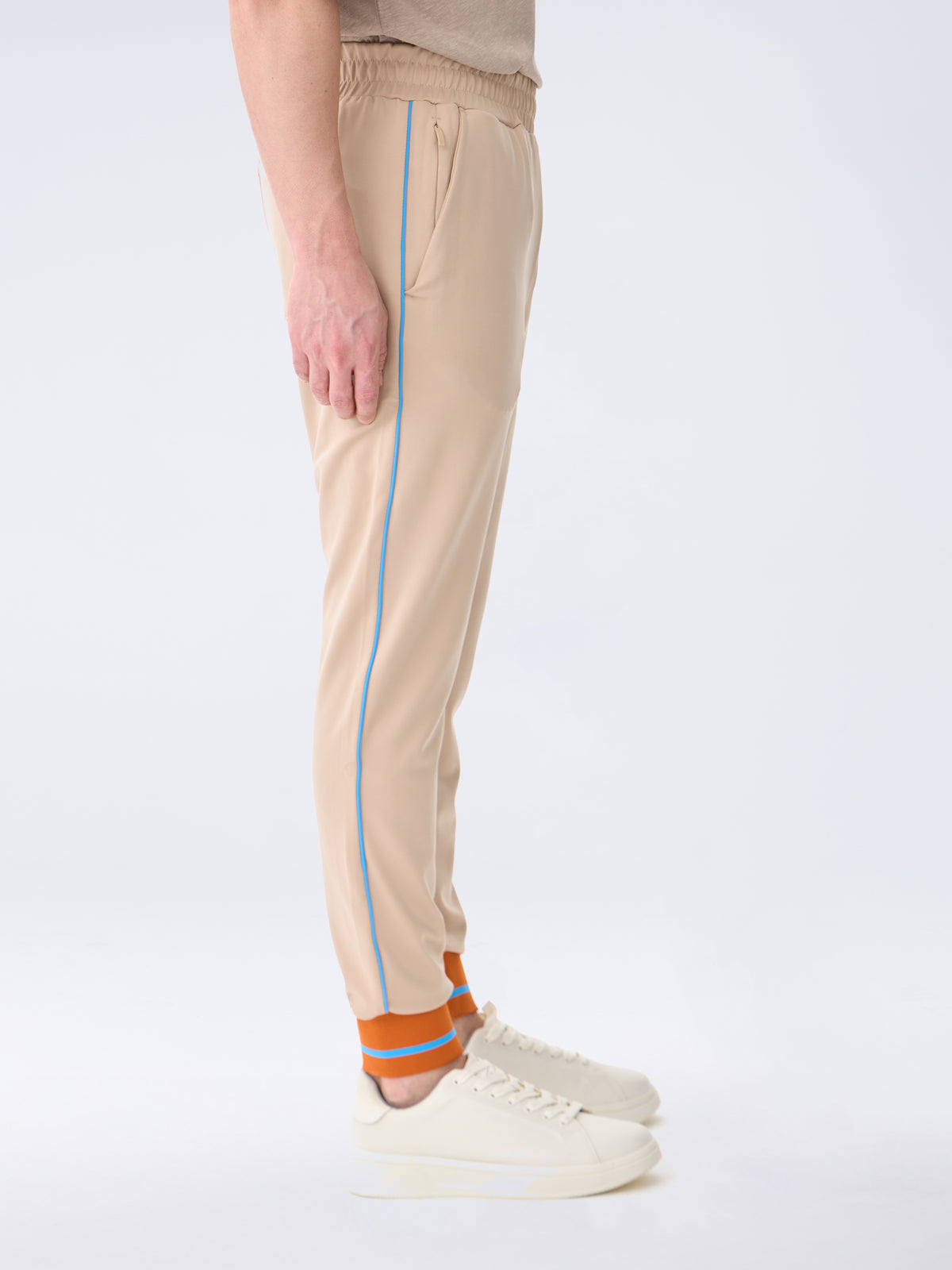 #renk_beige